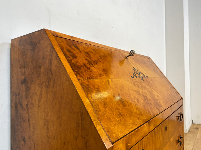 WMK I Besonders schöner skandinavischer Mid-Century Sekretär aus vollem Holz mit Intarsien