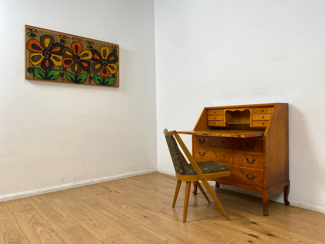 WMK I Besonders schöner skandinavischer Mid-Century Sekretär aus vollem Holz mit Intarsien