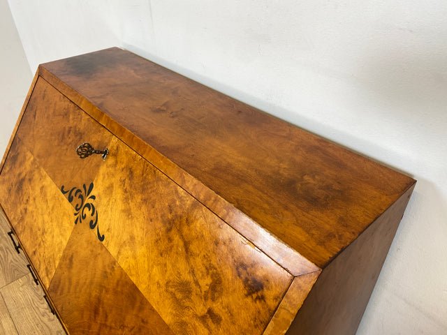 WMK I Besonders schöner skandinavischer Mid-Century Sekretär aus vollem Holz mit Intarsien