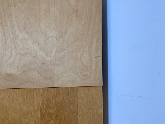 Ein VEB Hellerau Original I Stilvoller jedoch etwas abgenutzter Mid-Century Kleiderschrank 794/1 aus 1967 mit Aufsatz I Schrank Schlafzimmerschrank Vintage Retro 60er I