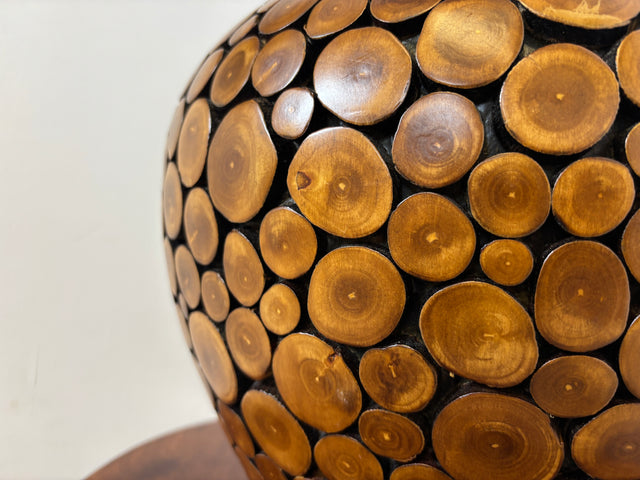 Einzigartige große Vintage Vase I in Handarbeit mit echten Holzscheiben verkleidetes Unikat