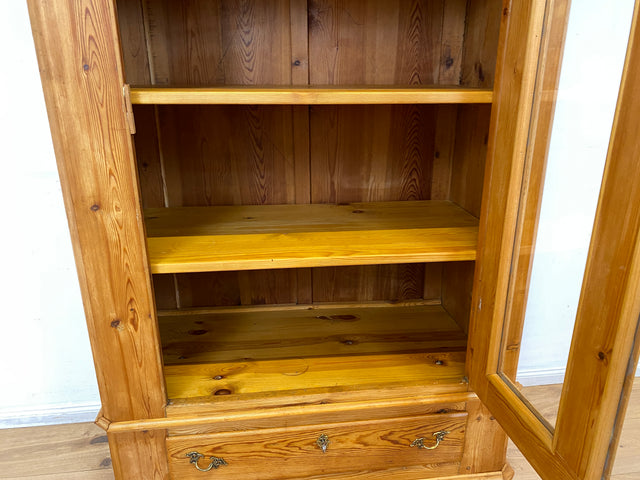 WMK I Eleganter antiker Schrank aus massivem Kiefernholz mit Glastüren & Schublade I Wäscheschrank Kleiderschrank Vitrinenschrank Vitrine Bauernschrank Vertiko Gründerzeit I