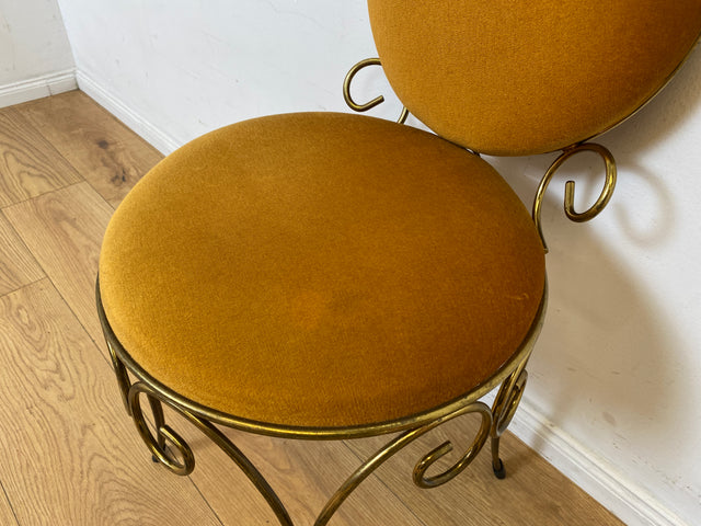 Sehr eleganter und gut erhaltener goldener 60er Jahre Stuhl aus Metall mit Samtbezug I Salonstuhl Metallstuhl Esszimmerstuhl Schreibtischstuhl Küchenstuhl Vintage I