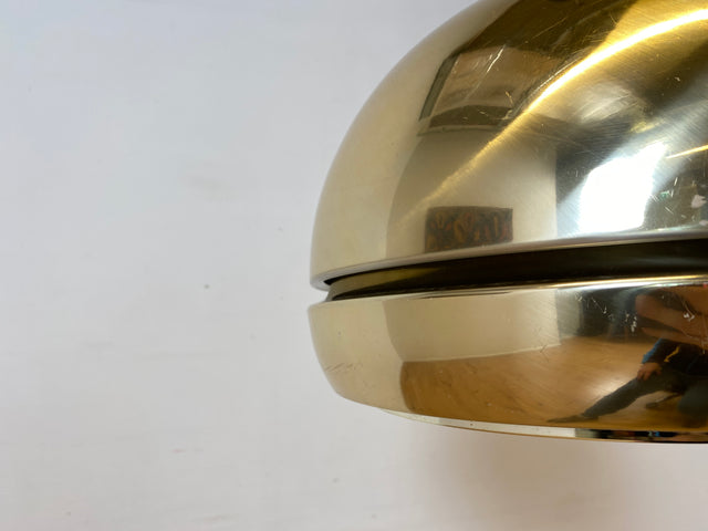 WMK I Seltene goldene skandinavische 70er Jahre Space Age Hängelampe aus Aluminium