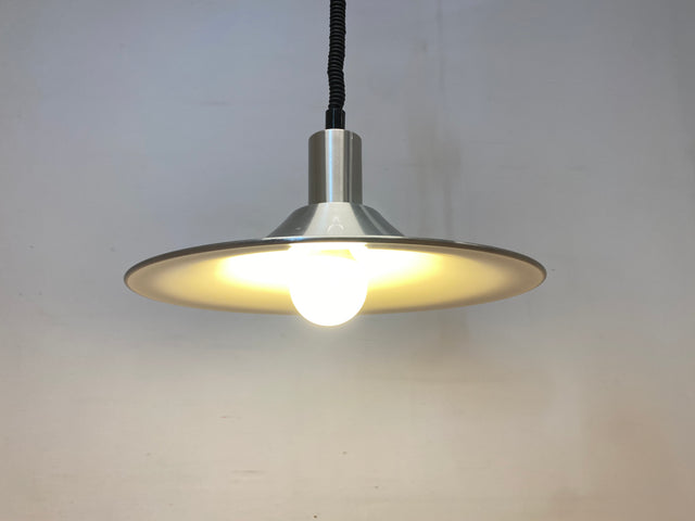 WMK I Stilvolle höhenverstellbare skandinavische Space Age Designer Pendelleuchte von Belid in Chrom