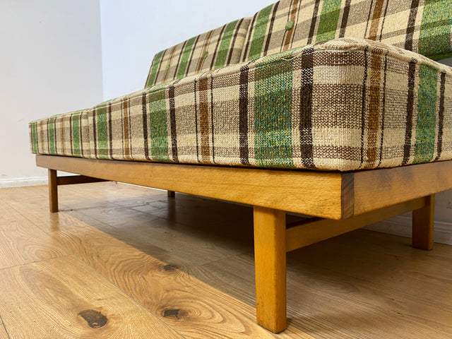 WMK I Berühmtes und sehr gut erhaltenes Mid-Century Designersofa Stella von Knoll mit freundlichem kariertem Bezug I Daybed Sofa Couch Schlafsofa Schlafcouch Liege Sitzgarnitur Vintage 60er Berlin