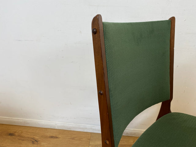 WMK I Set aus 6 skandinavischen Designer Stühlen von Erik Buck aus Nussbaum mit grünem Stoffbezug