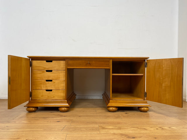 WMK I Hochwertiger Vintage 2-Personen Schreibtisch im Antiken Stil in Nussbaum