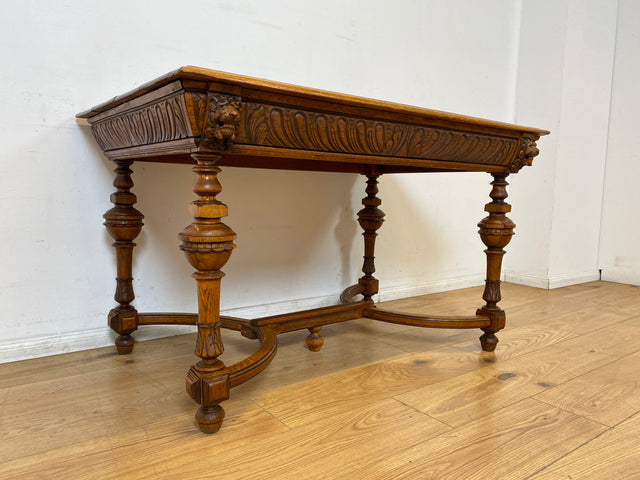 WMK I Wunderschöner antiker Esstisch aus massiver Eiche mit handverziertem Tischgestell, um 1900