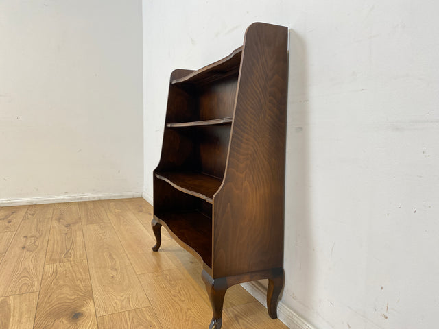 WMK I Elegantes kleines dunkles 60er Jahre Bücherregal im antiken Stil mit Cabriole-Füßen I Regal Holzregal Bücherschrank Blumenregal Chippendale Barock Vintage 50er I Berlin Heidelberg Bayern Bremen