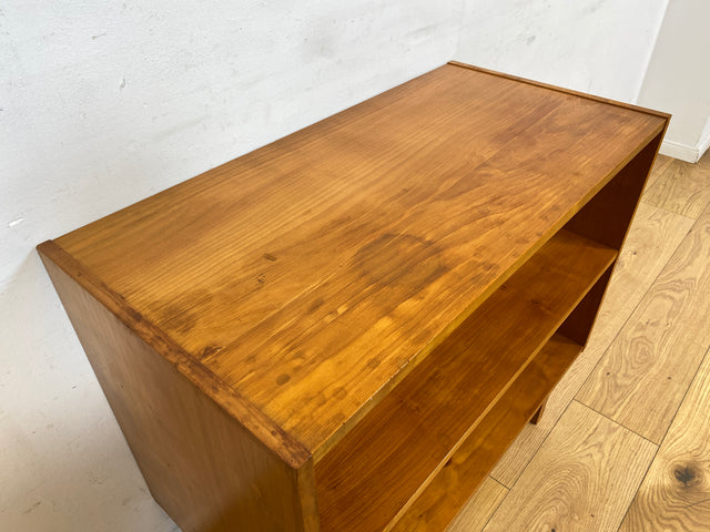 WMK I Versand möglich I Minimalistische helle 60er Jahre Regal Kommode aus vollem Holz