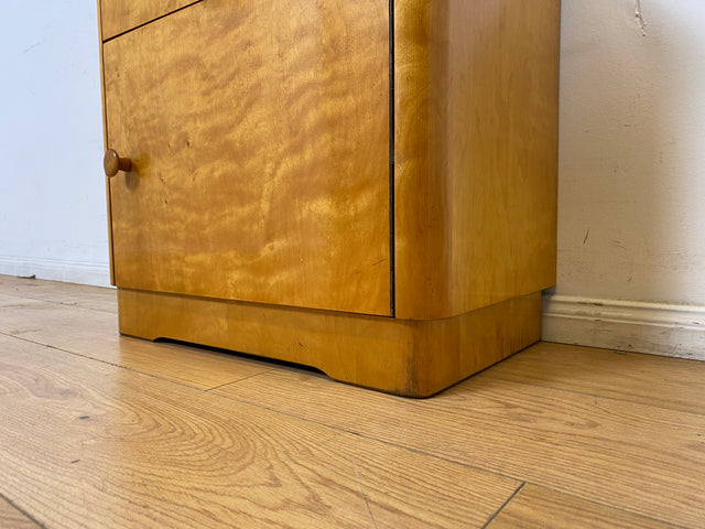 WMK I 1/2 Schöner & gut erhaltener heller 50er Jahre Nachttisch aus vollem Holz I Nachtkommode Nachtschrank Nachtschränkchen Kommode Beistelltisch Mid-Century Vintage Retro I Berlin Leipzig Hannover