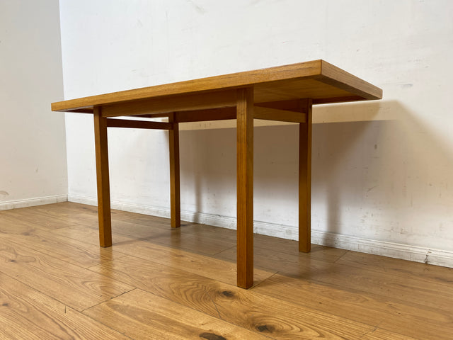 WMK I Versand möglich I Minimalistischer und gut erhaltener heller 60er Jahre Couchtisch in Eichenholz
