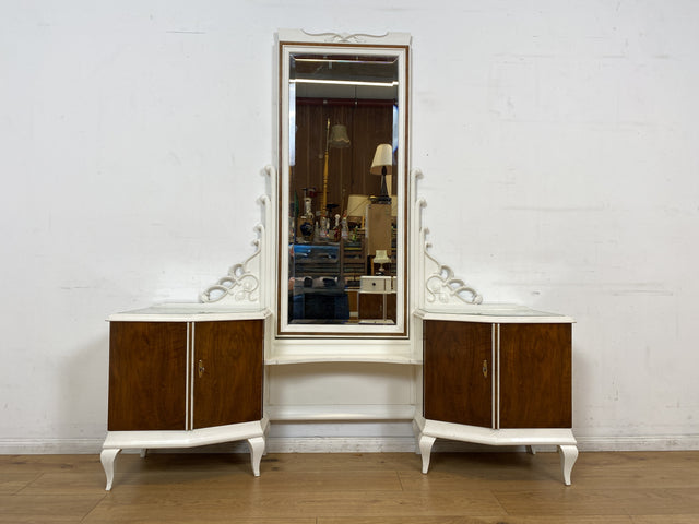 WMK I Wunderschöne weiße 30er Jahre Art Deco Spiegelkommode