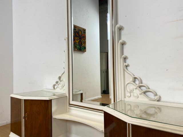 WMK I Wunderschöne weiße 30er Jahre Art Deco Spiegelkommode