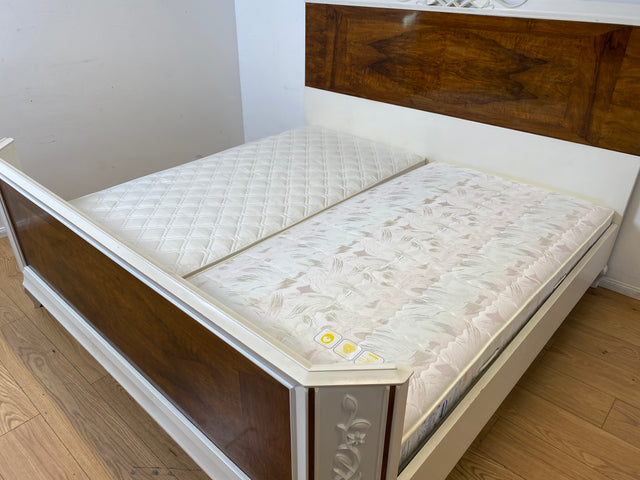 WMK I Wunderschönes weißes 30er Jahre Art Deco Doppelbett