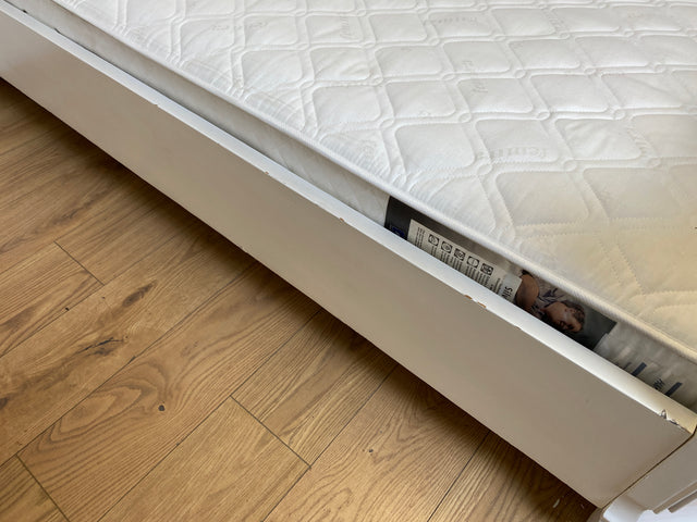 WMK I Wunderschönes weißes 30er Jahre Art Deco Doppelbett