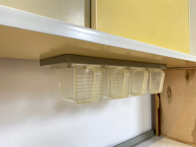 WMK # Freundliche Space Age Küchenanrichte mit Hängeschrank , Schiebetüren und Schütten # Küchenbüfett Küche Küchenschrank Küchenhängeschrank Küchenzeile Kredenz Retro Vintage 60er 70er Mid-Century