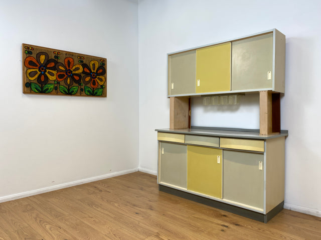 WMK # Freundliche Space Age Küchenanrichte mit Hängeschrank , Schiebetüren und Schütten # Küchenbüfett Küche Küchenschrank Küchenhängeschrank Küchenzeile Kredenz Retro Vintage 60er 70er Mid-Century