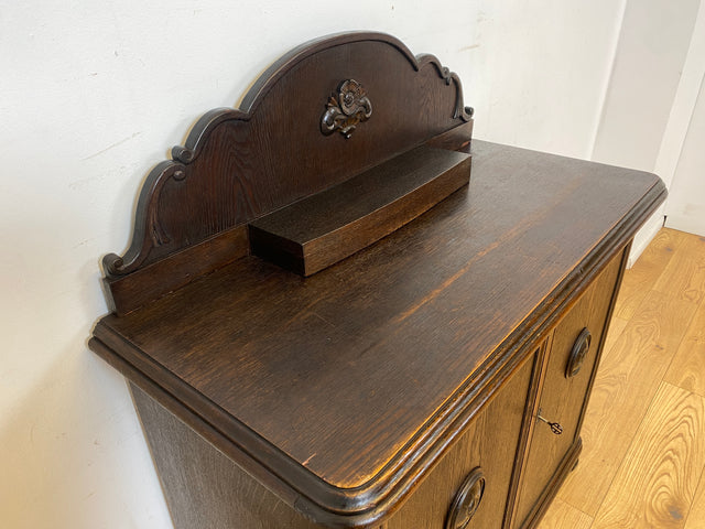 WMK I Wunderschöne kleine antike Anrichte aus vollem Holz mit handverziertem Aufsatz I Schrank Kommode Sideboard Büfett Buffet Kredenz Gründerzeit Jugendstil Vintage Berlin Brandenburg Regensburg