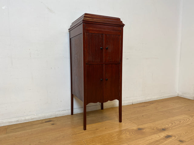 WMK I Filigrane und gut erhaltener antike Kommode , früherer Plattenspielerschrank, um 1910 I Schrank Phonoschrank Vinyl Schallplatten Beistelltisch Jugendstil Vintage Retro I Berlin Regensburg Köln