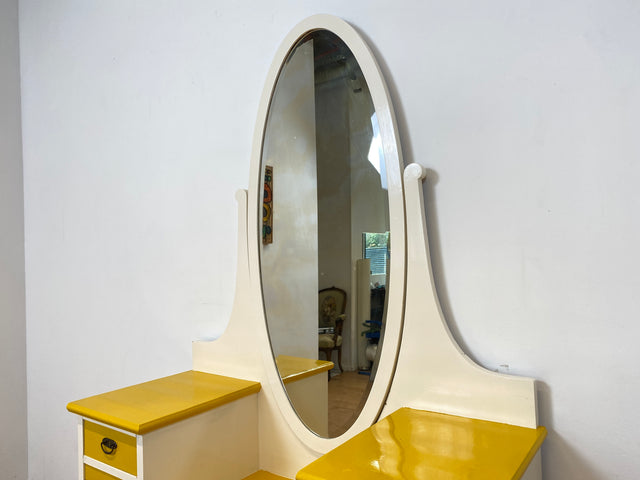 WMK I Sonnengelbe antike Spiegelkommode aus vollem Holz mit neigbarem Spiegel und Schubladen I Frisierkommode Wäschekommode Anrichte Garderobe Flurkommode Jugendstil Vintage Dresden Potsdam Dortmund