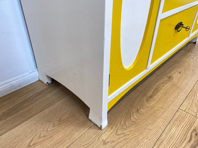 WMK I Sonnengelbe antike Spiegelkommode aus vollem Holz mit neigbarem Spiegel und Schubladen I Frisierkommode Wäschekommode Anrichte Garderobe Flurkommode Jugendstil Vintage Dresden Potsdam Dortmund