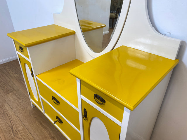 WMK I Sonnengelbe antike Spiegelkommode aus vollem Holz mit neigbarem Spiegel und Schubladen I Frisierkommode Wäschekommode Anrichte Garderobe Flurkommode Jugendstil Vintage Dresden Potsdam Dortmund
