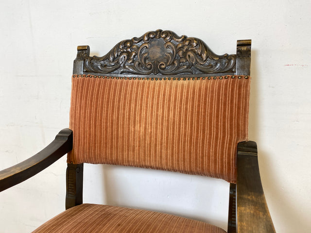 WMK # Herrlicher antiker Armlehnstuhl in gutem Zustand mit edlem Stoffbezug und bequemen Federkernsitz # Sessel Stuhl Armlehner Lesesessel Schreibtischstuhl Thronstuhl Tudor Vintage Gründerzeit