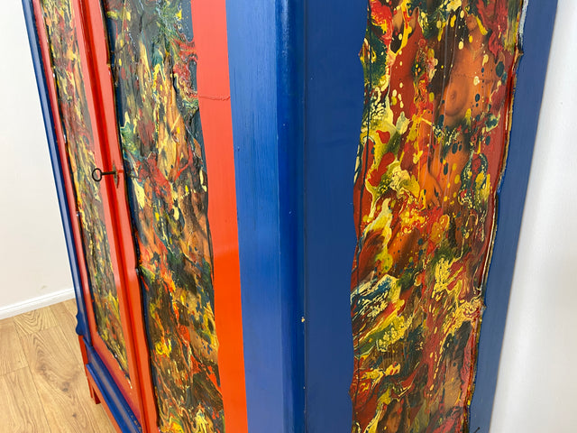 WMK # Schrank oder Kunst? Ein Unikat! Kunstvoll gestalteter antiker Kleiderschrank aus vollem Holz # Schrank Wäscheschrank Bunter Schlafzimmerschrank Bauernschrank Wardrobe Vintage Jugendstil Design