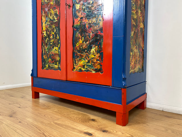 WMK # Schrank oder Kunst? Ein Unikat! Kunstvoll gestalteter antiker Kleiderschrank aus vollem Holz # Schrank Wäscheschrank Bunter Schlafzimmerschrank Bauernschrank Wardrobe Vintage Jugendstil Design