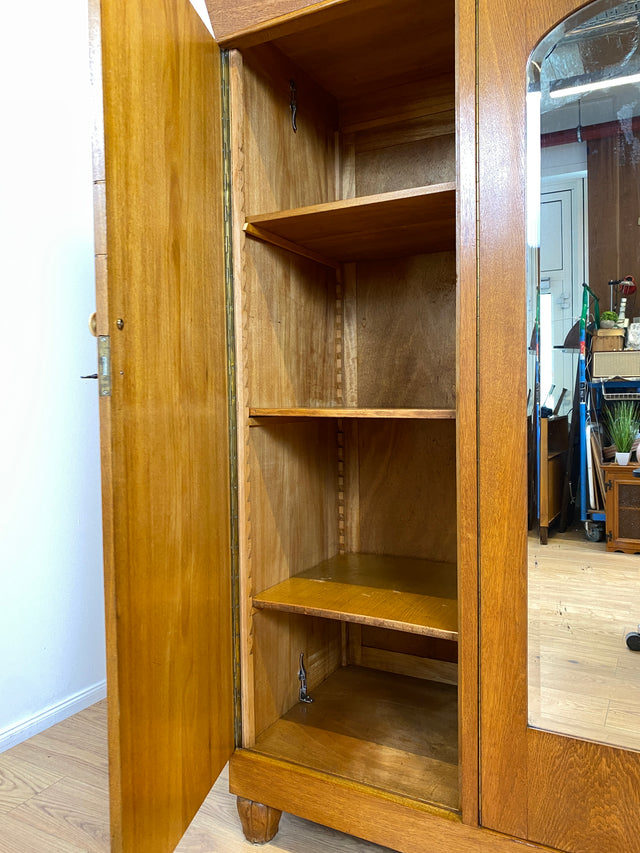 WMK # Wunderschöner und sehr gut erhaltener antiker Kleiderschrank aus vollem Holz mit Spiegeltür und Originalgriffen # Schrank Schlafzimmerschrank Wäscheschrank Wardrobe Spiegel Jugendstil Vintage