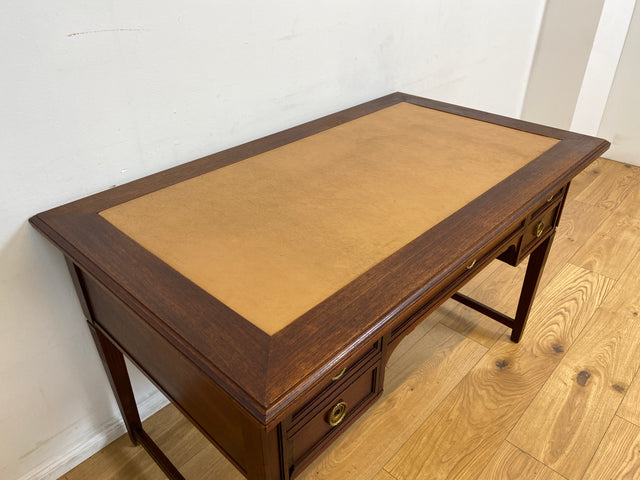 WMK # Sehr schöner freistehender antiker Mahagoni Schreibtisch in englischem Stil mit Lederauflage, Schubladen und Messinggriffen # Arbeitstisch Desk Lady Sekretär Bureau Plat Emipire Regency Vintage