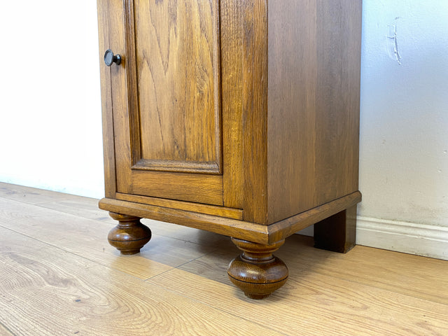 WMK I Großer nordischer antiker Nachttisch , Vollholz, mit Schublade und Messinggriffen I Nachtschrank Nachtschränkchen Nachtkommode Kommode Beistelltisch Jugendstil Vintage Berlin Bayern Chemnitz