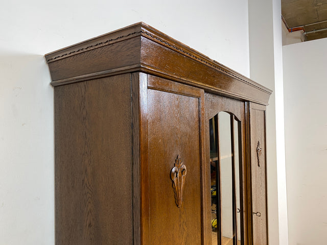 WMK I Schöner und gut erhaltener antiker Schrank aus vollem Holz I Vitrine Bücherschrank Büchervitrine Bücherregal Regal Wohnzimmerschrank Highboard Wäscheschrank Jugendstil Vintage I Berlin Halle NRW
