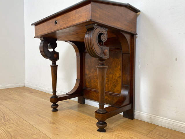 WMK I Vornehmer antiker Schreibpult mit handverzierten Volutenstützen und aufklapp. Fach I Konsolentisch Schreibtisch Kommode Konsole Sekretär Gründerzeit Biedermeier Vintage Berlin Bremen Heidelberg