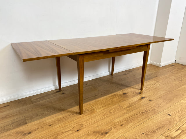 WMK I Minimalistischer ausziehbarer 60er Jahre Esstisch I Tisch Holztisch Esszimmertisch Küchentisch Ausziehtisch Dining Table Stühle Küchenstühle Mid-Century Vintage Berlin Augsburg Frankfurt 50er
