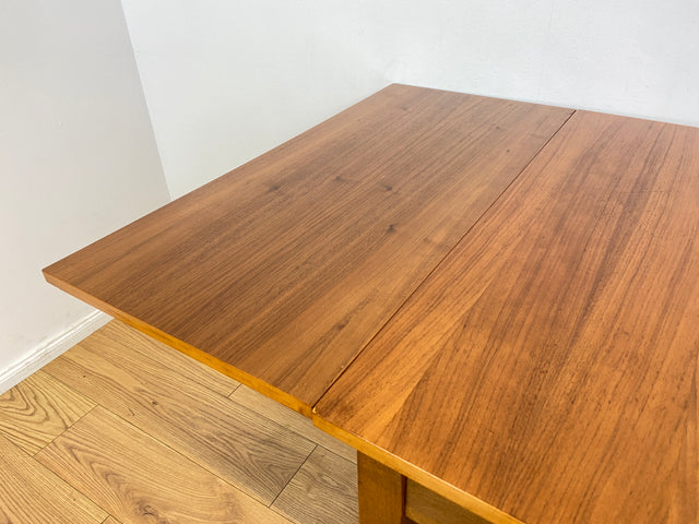 WMK Hübscher & sehr gut erhaltener Mid-Century Esszimmertisch in freundlichem hellem Holz # Tisch Couchtisch Esstisch Küchentisch Holztisch Vintage Retro 50er 60er