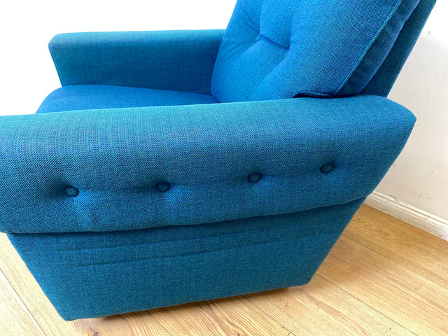 WMK I 1/2 Stilvoller & sehr gut erhaltener blauer 60er Jahre Sessel in tollem Originalbezug