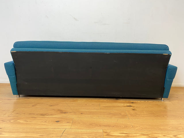WMK I Stilvolles & sehr gut erhaltenes blaues 60er Jahre Schlafsofa in tollem Originalbezug I Sofa Couch Klappcouch 4-Sitzer Daybed Sitzgarnitur Mid-Century Vintage Jeans Retro Berlin Nürnberg Halle