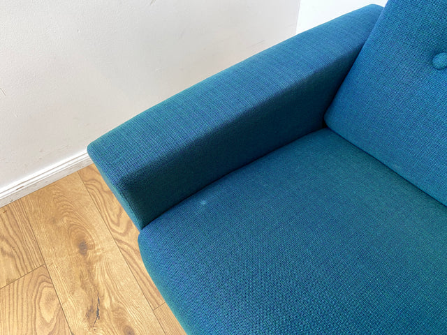 WMK I Stilvolles & sehr gut erhaltenes blaues 60er Jahre Schlafsofa in tollem Originalbezug I Sofa Couch Klappcouch 4-Sitzer Daybed Sitzgarnitur Mid-Century Vintage Jeans Retro Berlin Nürnberg Halle