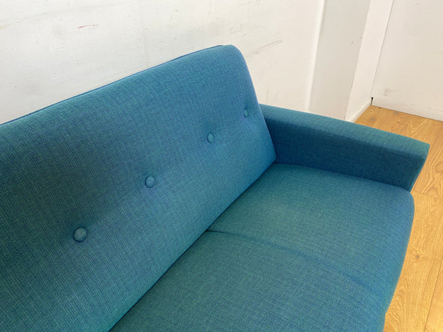 WMK I Stilvolles & sehr gut erhaltenes blaues 60er Jahre Schlafsofa in tollem Originalbezug I Sofa Couch Klappcouch 4-Sitzer Daybed Sitzgarnitur Mid-Century Vintage Jeans Retro Berlin Nürnberg Halle
