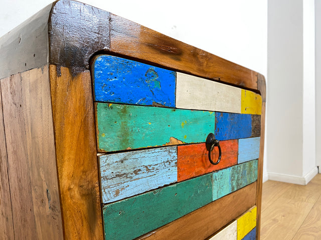 Boatwood by WMK # Formschöne bunte Kommode mit Schubladen , ein aus altem Bootsholz handgefertigtes Unikat aus massivem Teakholz # Nachttisch Nachtkommode Nachtschrank Beistelltisch Berlin Usedom Sylt