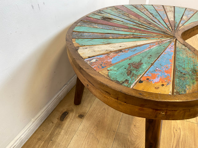 Boatwood by WMK I Einzigartiger bunter Nierentisch aus altem Bootsholz I ein handmade Unikat aus massivem Teakholz in Originalfarben I Couchtisch Wohnzimmertisch Coffee Table Berlin Hamburg Duisburg