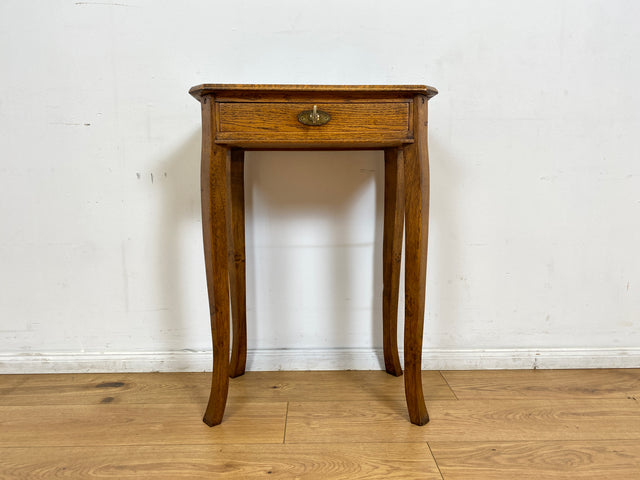 WMK # Elegante und gut erhaltene dänische antike Nähkommode aus Eichenholz mit aufgeteilter Schublade # Nähtisch Kommode Beistelltisch Telefonisch Schmuckkasten Ablage Flurkommode Jugendstil Vintage