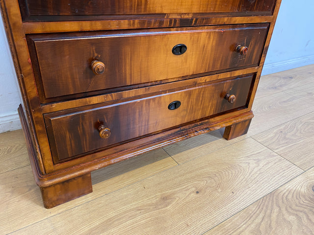 WMK # Sehr hübsche jedoch etwas abgenutzte dänische antike Kommode aus vollem Holz in Bierlasur mit Schubladen und Holzgriffen # Wäschekommode Schrank Schubladenkommode Sideboard Vintage Art Deco 30er