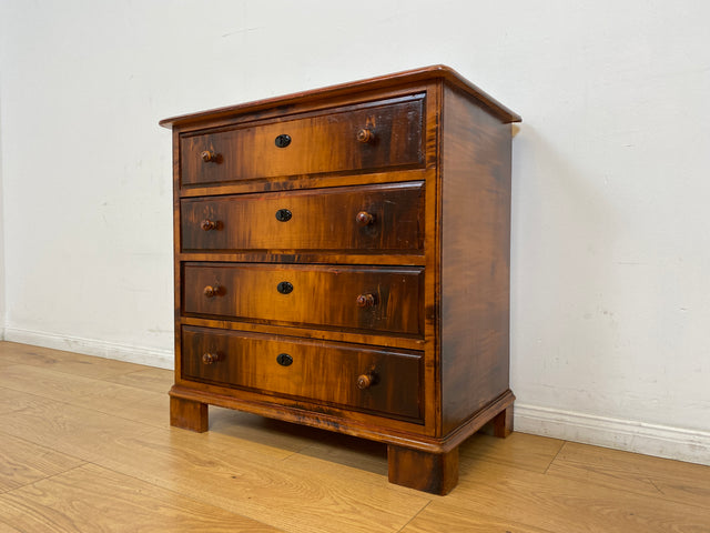 WMK # Sehr hübsche jedoch etwas abgenutzte dänische antike Kommode aus vollem Holz in Bierlasur mit Schubladen und Holzgriffen # Wäschekommode Schrank Schubladenkommode Sideboard Vintage Art Deco 30er