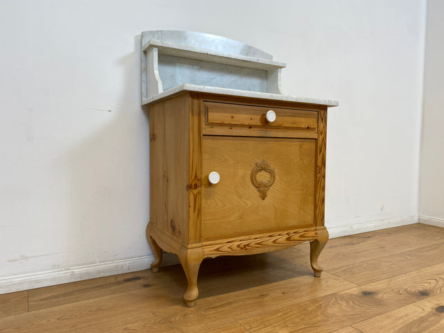WMK Wunderschöne dänische antike Kommode aus vollem Holz mit weißem Marmor Aufsatz und Schublade , um 1910 # Marmorkommode Flurkommode Waschtisch Waschkommode Badschrank Weichholz Jugendstil Vintage