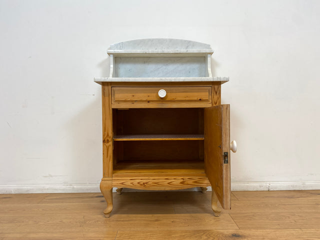 WMK Wunderschöne dänische antike Kommode aus vollem Holz mit weißem Marmor Aufsatz und Schublade , um 1910 # Marmorkommode Flurkommode Waschtisch Waschkommode Badschrank Weichholz Jugendstil Vintage
