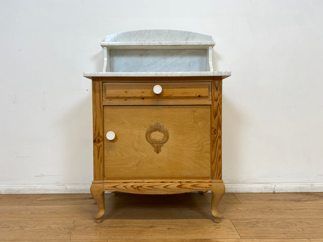 WMK Wunderschöne dänische antike Kommode aus vollem Holz mit weißem Marmor Aufsatz und Schublade , um 1910 # Marmorkommode Flurkommode Waschtisch Waschkommode Badschrank Weichholz Jugendstil Vintage
